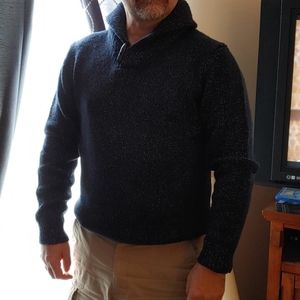 Jos A Bank blue men's sweater size Medium